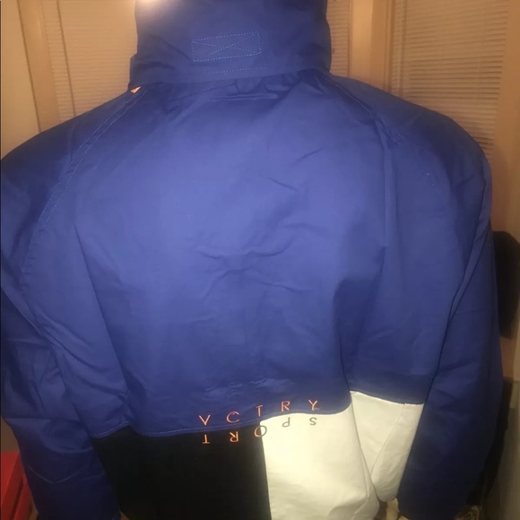 10 Deep The Competition Jacket - Picture 2 of 8